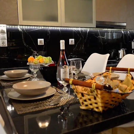 G.s. * 马斯蒂查里